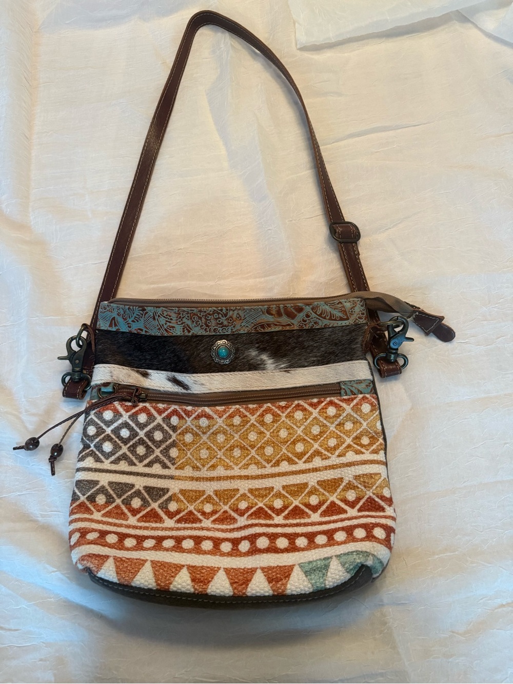 Myra Bag Crossbody